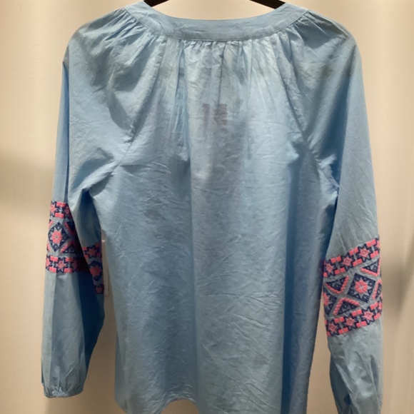 Lilly Pulitzer - Picture 2 of 3